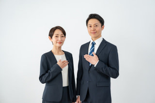 EC業務、社内だけで回せますか？外注・代行を考えるタイミングと失敗しない選び方
